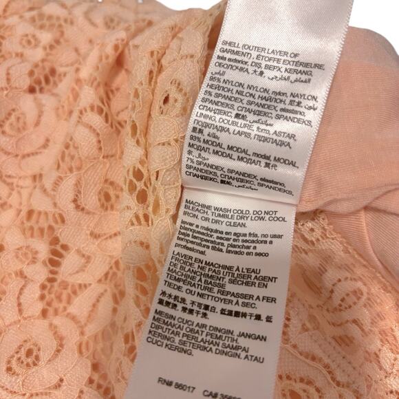 BEBE Vintage Pale/Light Pink Lace High-Neck Key-Hole Mini Dress, Size Medium - Picture 13 of 15